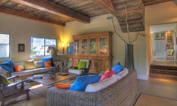 Saint Helena Island House | Gorgeous Beachfront Town & Country Home on Saint Helena Sound