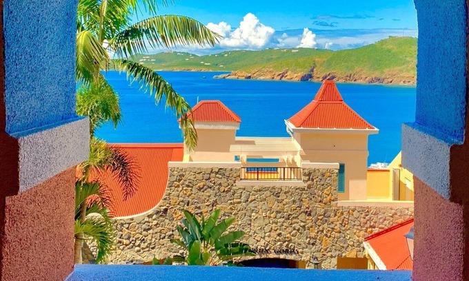 Flag Hill Resort | GORGEOUS BEACHFRONT FRENCHMANS COVE RESORT OASIS + AMENITIES, 2-BEDROOM VILLA