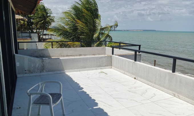 Barra de Santo Antonio House | Gorgeous 6-bedroom house with WiFi in Barra de Santo Antônio