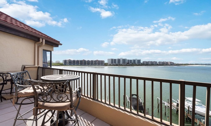 Isles of Capri Condo | Gorgeous Condo with Amazing Gulf Views!