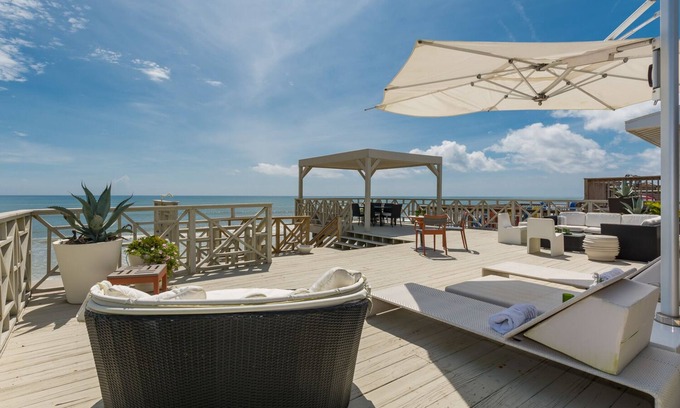 Bethune Beach House | Gorgeous direct oceanfront, endless summer cottage. 6877S