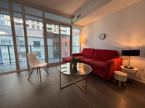 Old Town Apartment | Gorgeous downtown condo