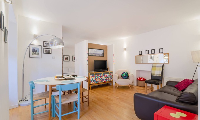 Old Town Apartment | Gorgeous Grassmarket Apartment! In quiet & secure courtyard in central Old Town