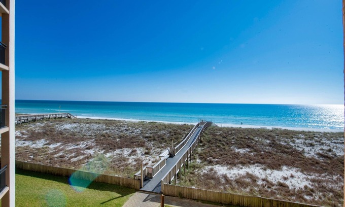 Navarre Beach Condo | Gorgeous Gulf views! On the beach! Free beach service! Last minute deals!