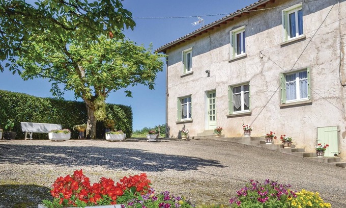 Moissac House | Gorgeous home in Durfort Capelette