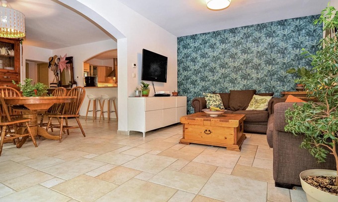 Rochefort-du-Gard House | Gorgeous home in Rochefort du Gard