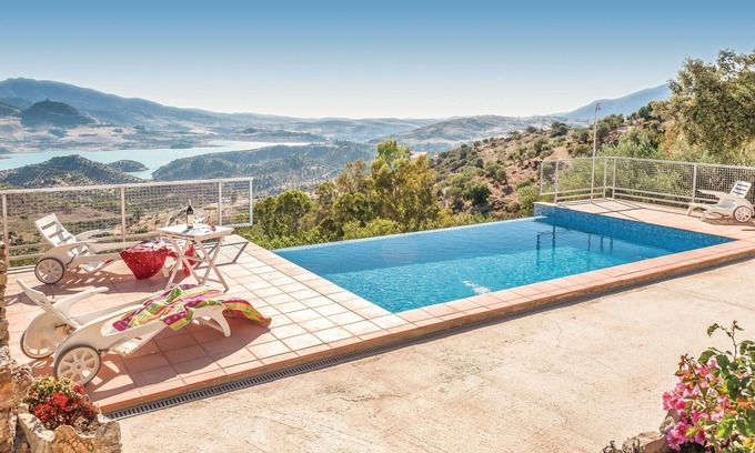 El Gastor House | Gorgeous home in Cádiz with WiFi