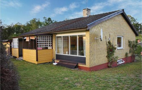 Hastveda House | Gorgeous Home In Hästveda With Kitchen
