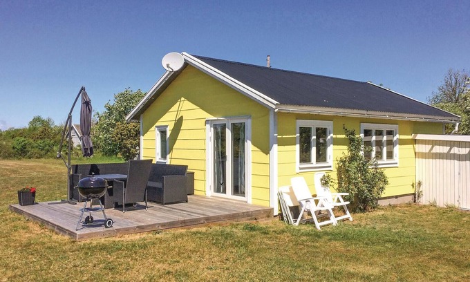 Hagaby House | Gorgeous home in Löttorp with WiFi