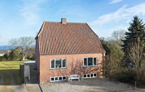 Soby House | Gorgeous Home In Søby Ærø With Wifi