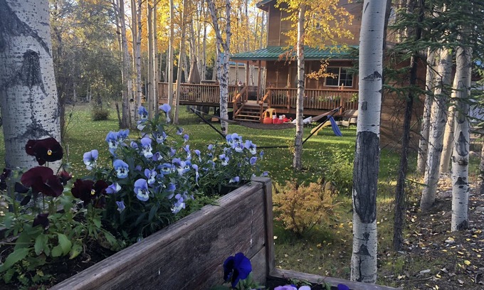 Healy House | Gorgeous House in Healy, with HOT TUB