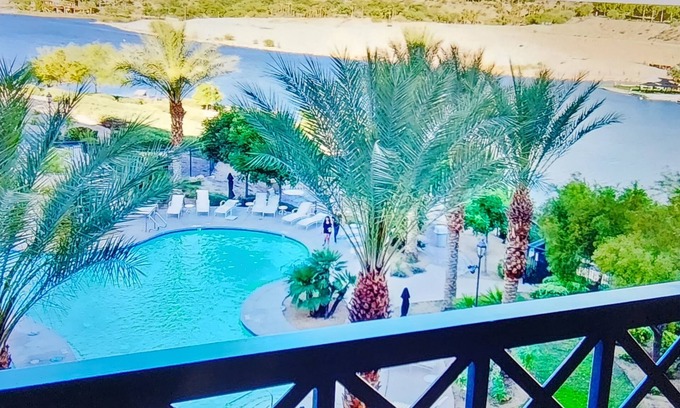 Lake Las Vegas Apartment | Gorgeous Lake Las Vegas Apartment
