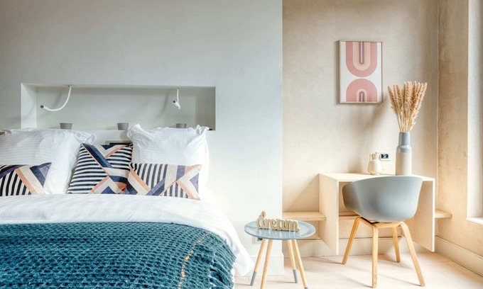 Ghent Apartment | Gorgeous Light-Filled Haven in Ghent's Historic Building