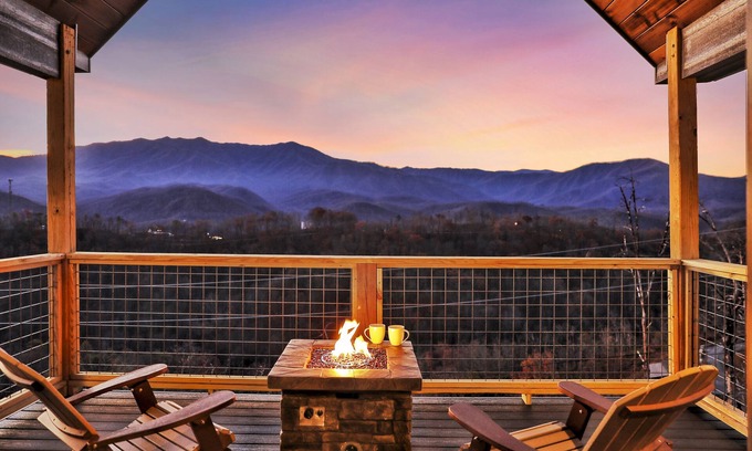 Chalet Village North Cabin | GORGEOUS Luxury VIEW Cabin! Theater & Game Room! Huge Decks! Fire Pits! Hot Tub!