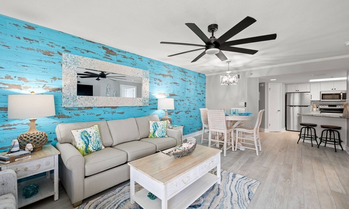 Orange Beach Condo | GORGEOUS NEWLY REMODELED BEACH FRONT UNIT!