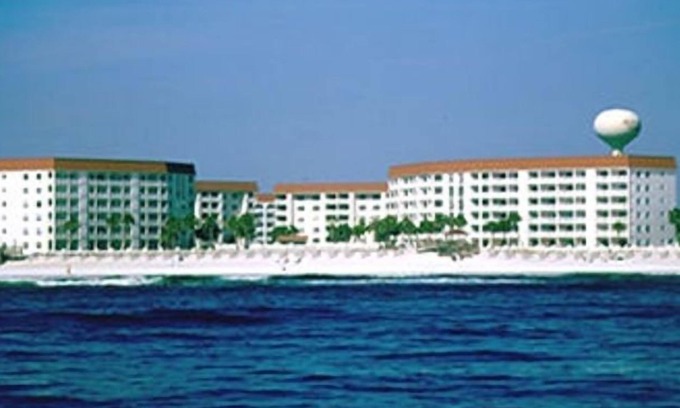Fort Walton Beach Condo | Gorgeous Ocean View with a Reasonable Price!