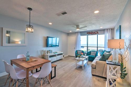 Galveston Apartment | Gorgeous Oceanfront Gem on Seawall Boulevard!