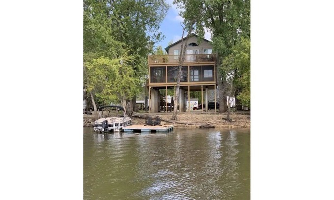 Prairie Du Chien House | Gorgeous River Getaway