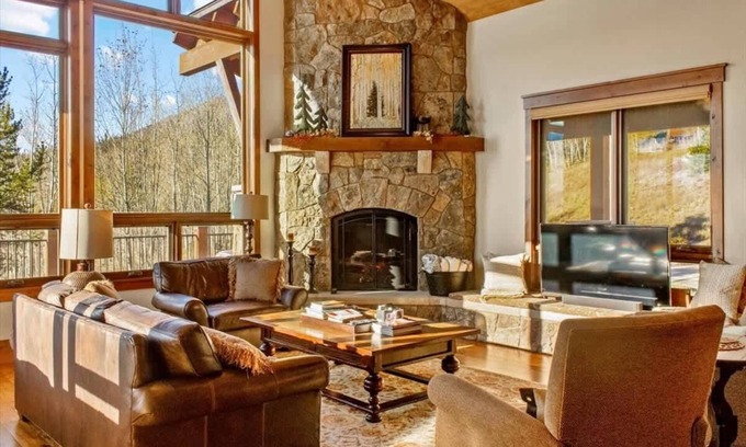Three Peaks House | Gorgeous Summit County Family Oasis