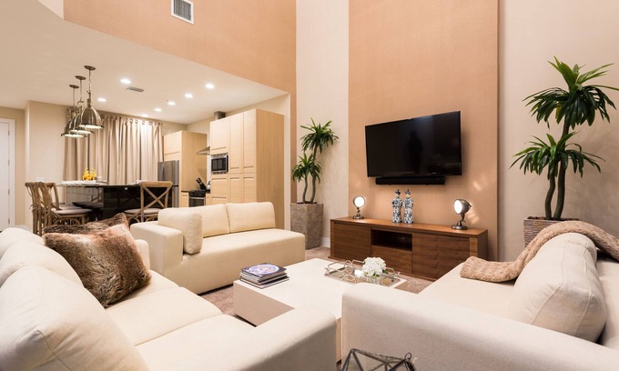 Florida Central Atlantic Coast House | Gorgeous Townhouse, near Disney area, Free Parking Wi-Fi outdoor BBQ Grill