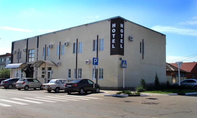 Korenovsk Hotel | Gostinitsa Farienghieit