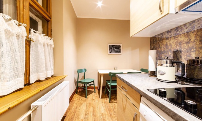 Centrs Apartment | Gourmet Storie's AP 68sqm Renovated Free parking