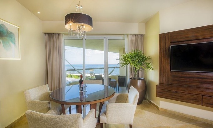 Cancun Resort | Governor Suite @ Moon Palace Sunrise