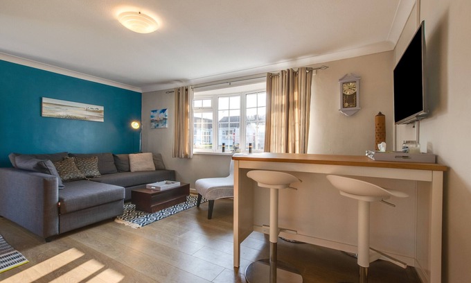 Scurlage House | Gowerhaven - Two Bedroom House, Sleeps 4