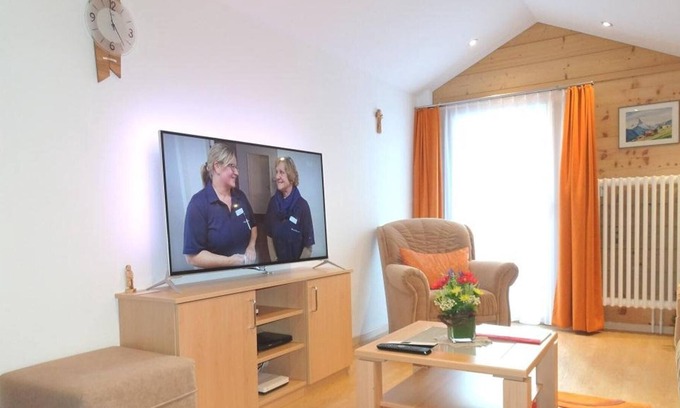 Graechen Apartment | Grächen CH: New 3 room apartment with mountain view 1 - 3 pers. (Incl. Parking spot)