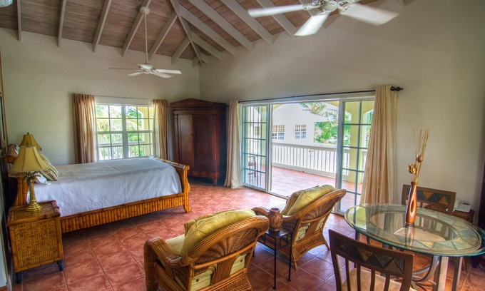 The Bight Villa | Grace Bay Beach Ocean Villas, Orchid Villa. Rated #1 On Trip Advisor.