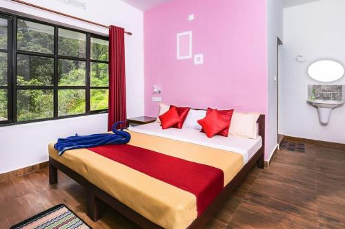 Devikolam House | Grace Inn Munnar Homestay