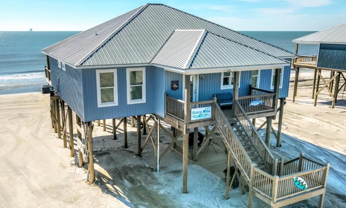 Dauphin Island House | Grace Wins