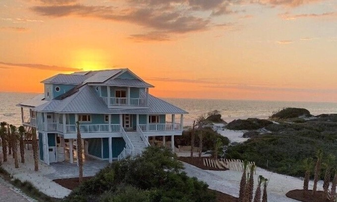 Port St. Joe House | Graceland: Beachfront Home- Last Home on the Cape, Designer Interior, Sleeps 11!