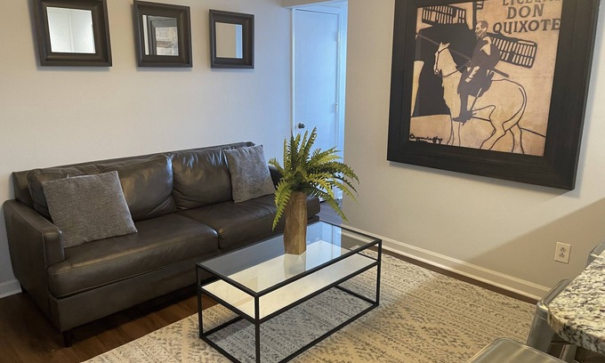 Auburn Apartment | Graduation special – Book Friday – Saturday get Sunday free –