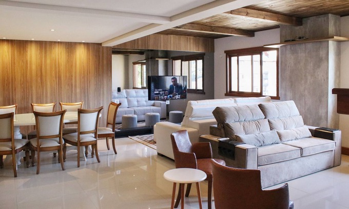 Dutra Apartment | Gramado Apartment & Suites 21, 4dorm. Deluxe Air-conditioned !