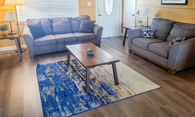 Maryvale House | Granada Place - Perfect for Families!