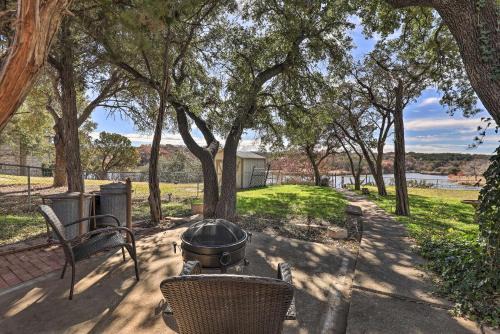 Granbury House | Granbury Getaway with Lake Views 2 Mi to Downtown!