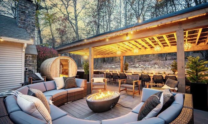 Massanutten House | Grand and Gorgeous in Massanutten