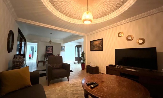 Gauthier Apartment | Grand appartement avec terrasse et parking