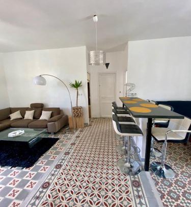 Saint-Martin Apartment | Grand appartement en centre ville avec terrasse