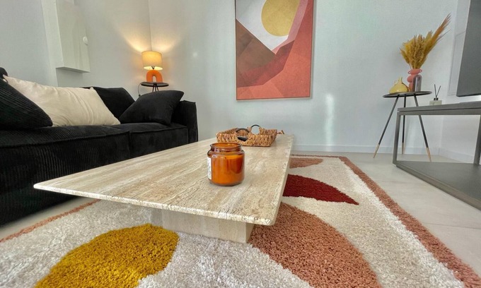 Lunel-Viel Apartment | Grand Appartement Moderne