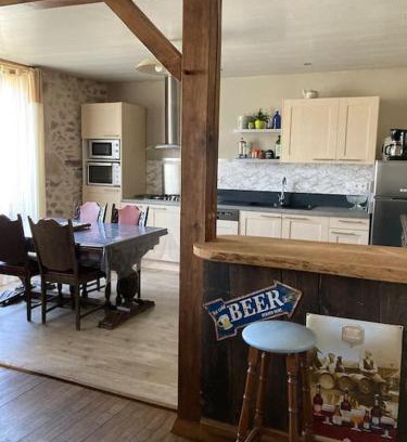 Argentat Apartment | grand appartement très clair près centre ville