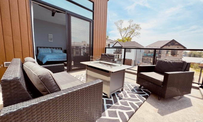 Grand Bend House | Grand Bend Modern Living Upper Unit with Separate Entrance Vacation Rental.