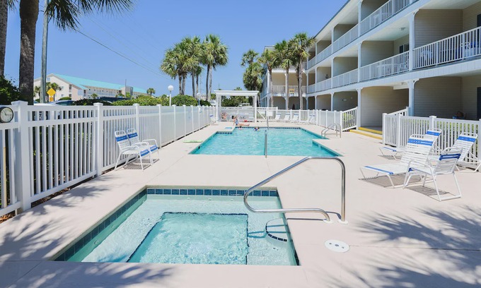Crystal Beach Condo | Grand Caribbean East 113| Ground Floor & Only Steps to the Beach| Free Fun!
