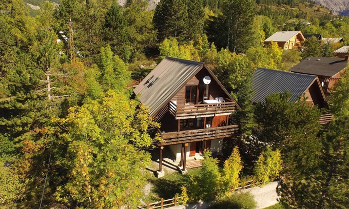 Allos Ski Chalet | Grand Chalet Val D'allos 10 Pax à Proximité de sa Base de Loisir Nautique