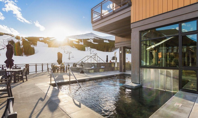 Peak 8 Condo | Grand Colorado on Peak 8 Suite - Ski-in/out