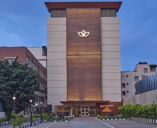 Brookefield Hotel | Grand Continent Brookefield - A Sarovar Portico Affiliate Hotel