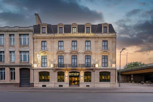 Quartier Pasteur Hotel | Grand Hôtel De La Seine