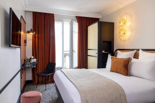 Batignolles Hotel | Grand Hôtel Chicago
