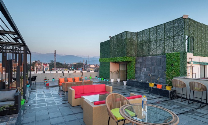 Bullawala Hotel | Grand Luxotica By DLS Hotels